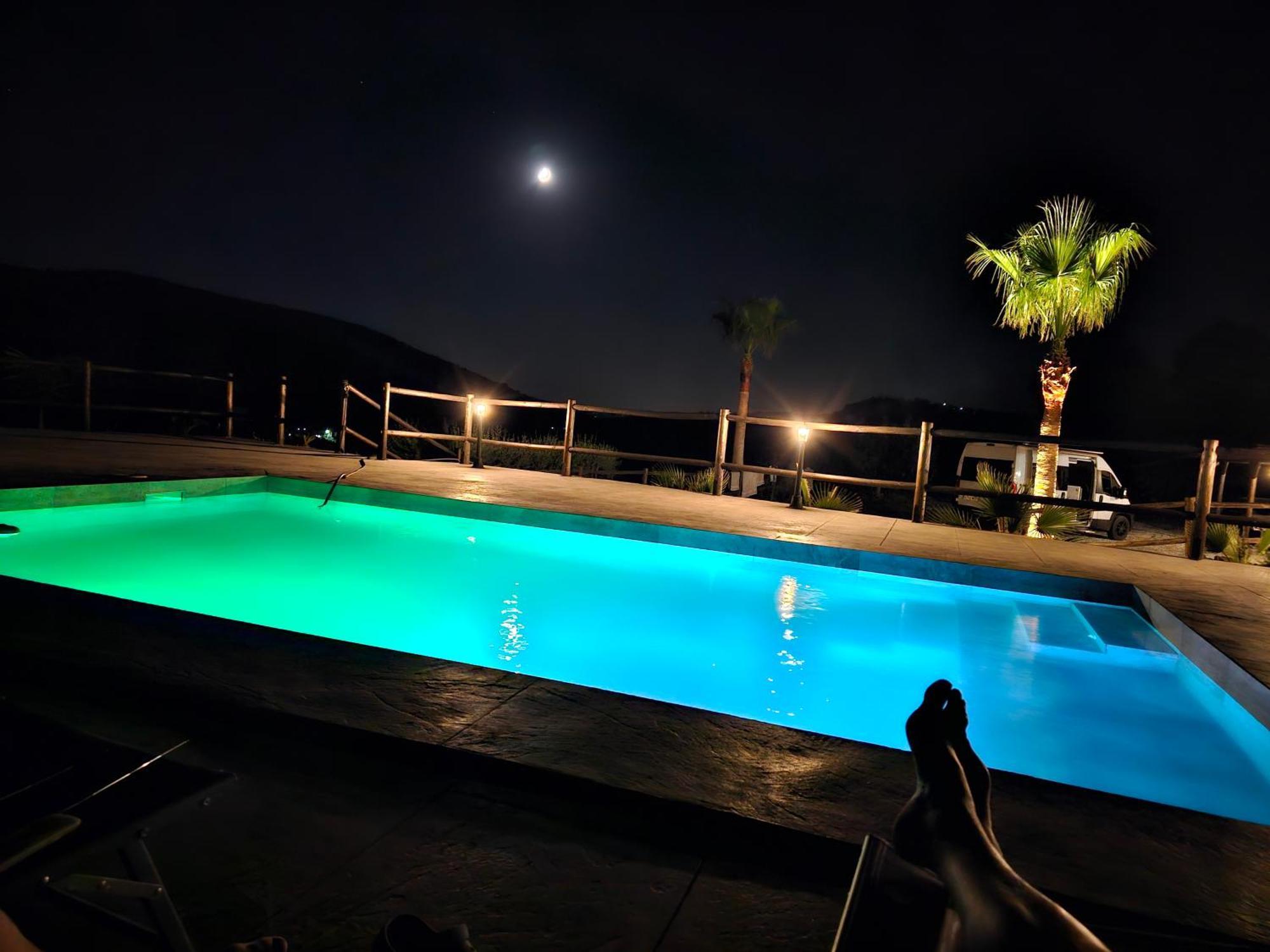 Finca Las 3R มาลากา ภายนอก รูปภาพ